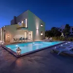 Anna By Interhome * Pula