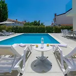 Anna By Interhome Villa