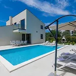 Villa Anna By Interhome *