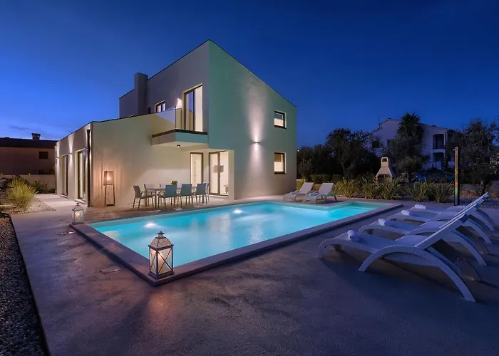 Anna By Interhome * Pula